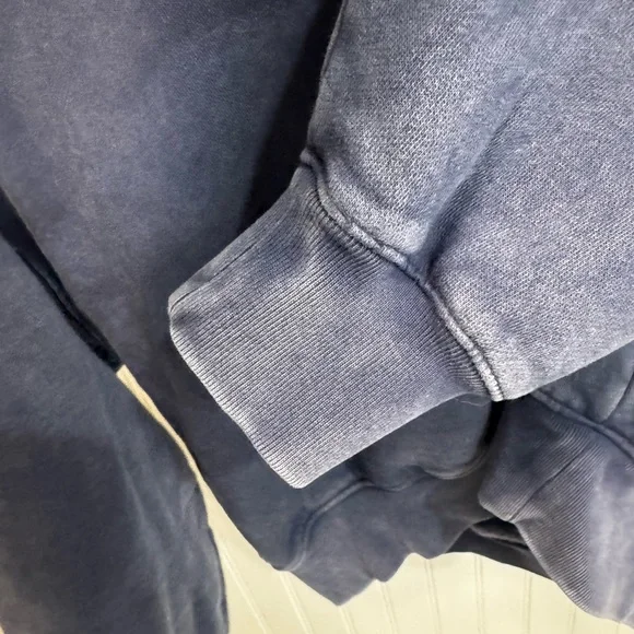 GAP Charcoal Gray Petite Hoodie - Picture 6 of 9
